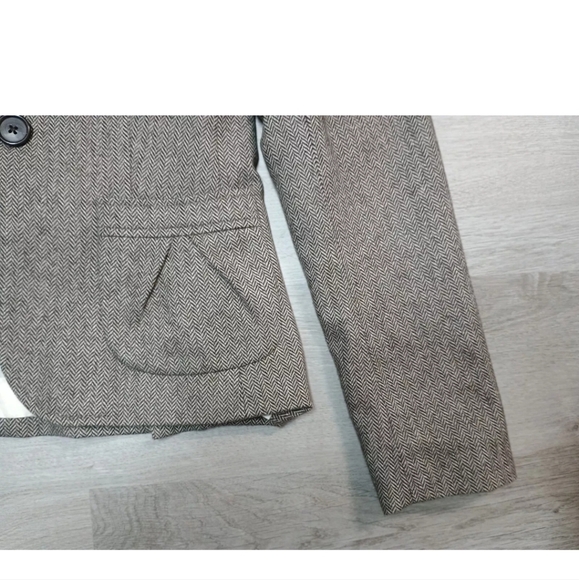 Banana Republic Women's Wool Work Office Blazer Brown Herringbone Pockets Size 2 - Picture 4 of 10